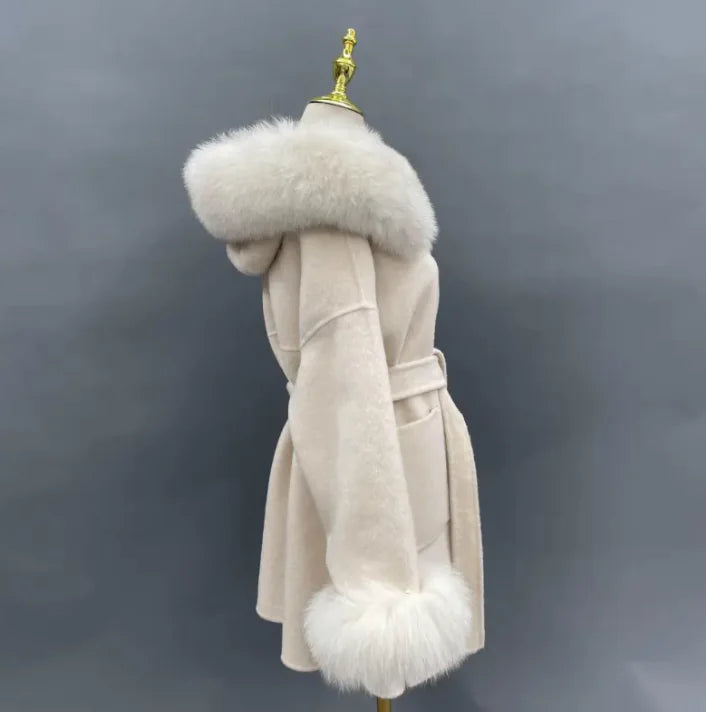 🧥: Fur Collar Hooded Woolen Coat - Sophisticated Winter Outerwear