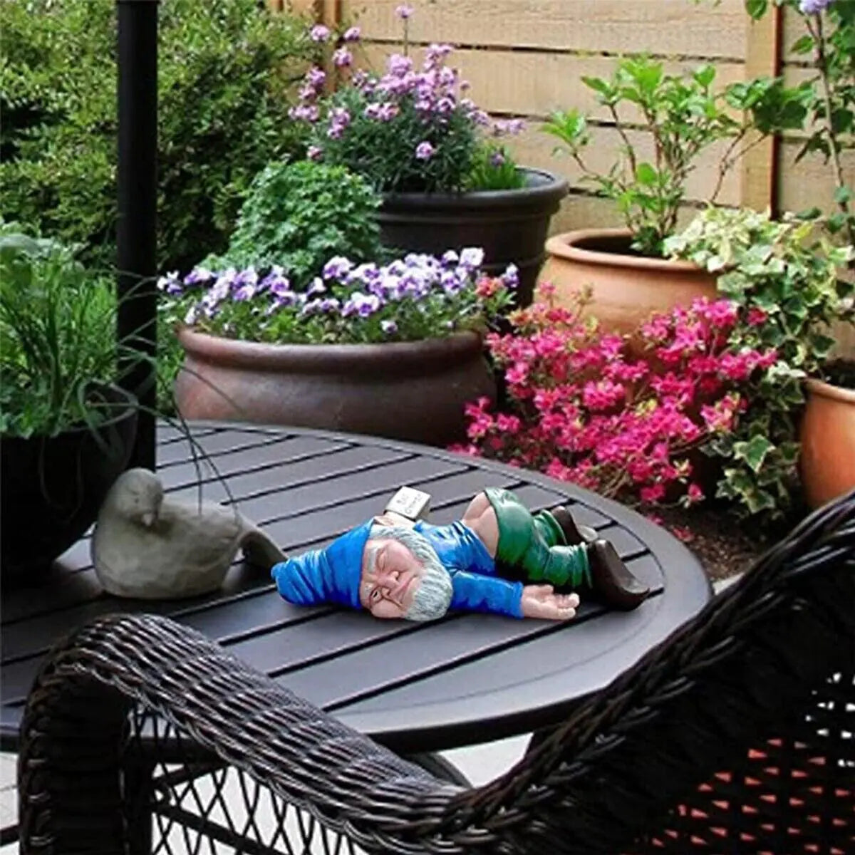 🧙: Drunk Dwarf Garden Gnome - Humorous Outdoor Decoration