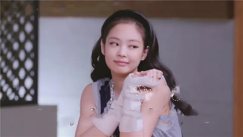 👗: Jennie Style Korean Diamond V-Neck Knitted Vest Top