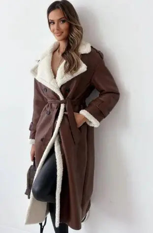 🧥: Winter Collar Lapel Coat - Elegant Insulated Outerwear