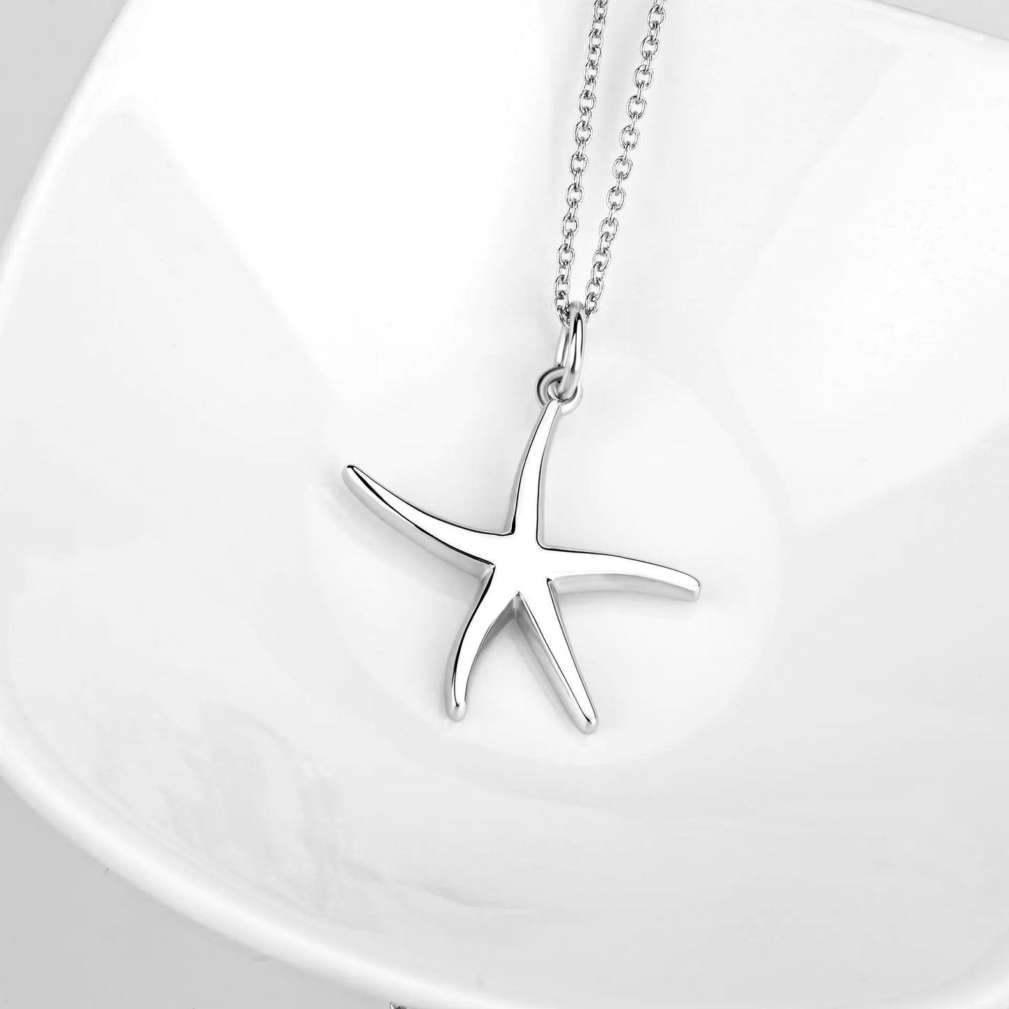 💎: 925 Sterling Silver Starfish Pendant Necklace - Ocean Charm Jewelry for Women