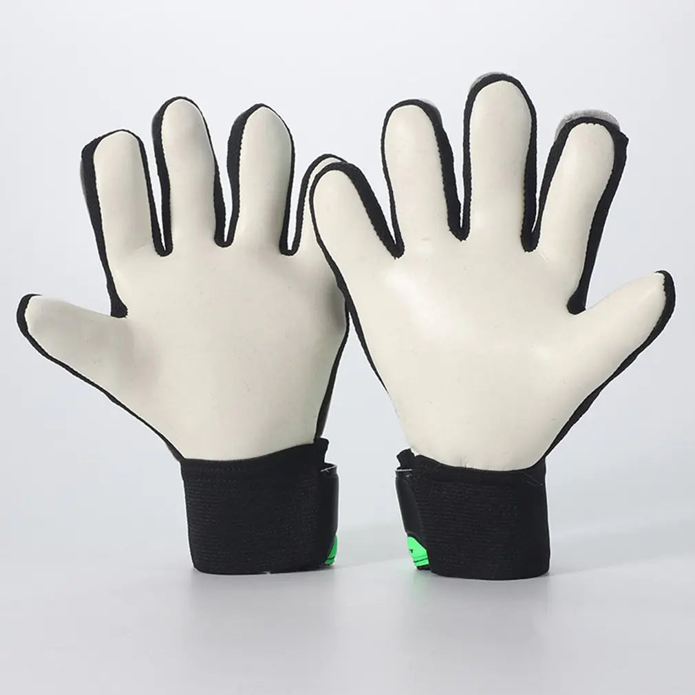 ⚽: Children's Football Goalkeeper Anti-Slip Latex Gloves