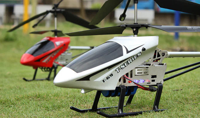 🚁: Remote Control Helicopter - Rechargeable RC Toy