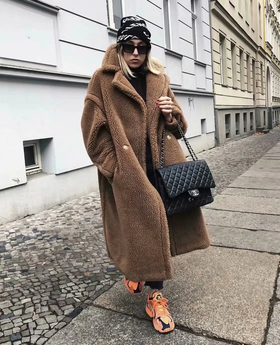 🧥: Women's Lambswool Long Coat - Autumn & Winter Shearling Outerwear