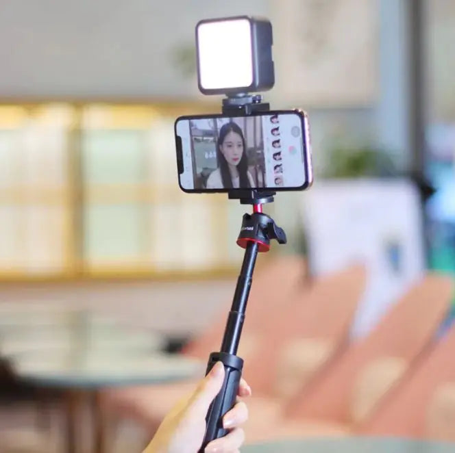 📱: Mobile Phone Vlog Selfie Stick with Fill Light & Bracket